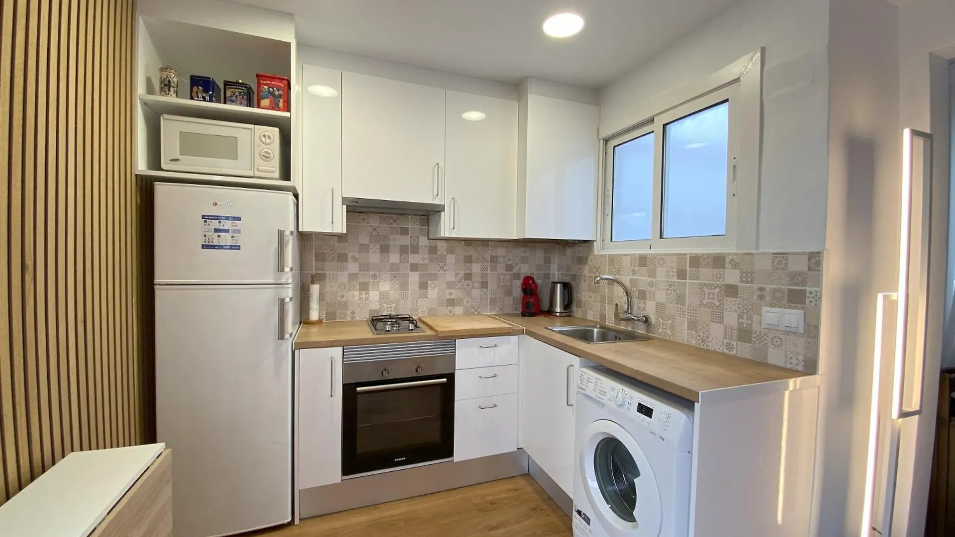 Atico Con Terraza! Ideal Para Vivir Sitges Todo El Ano