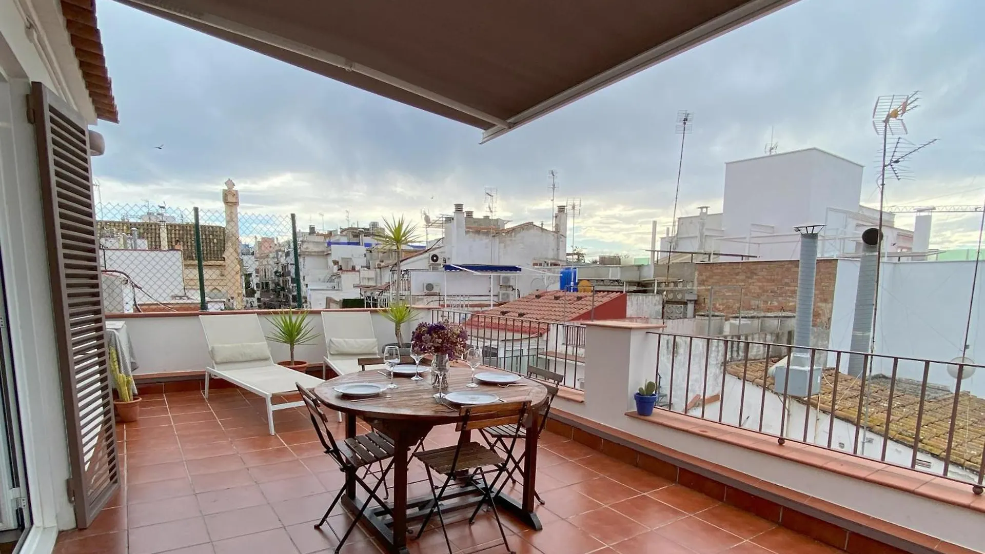 Lägenhet Atico Con Terraza! Ideal Para Vivir Sitges Todo El Ano